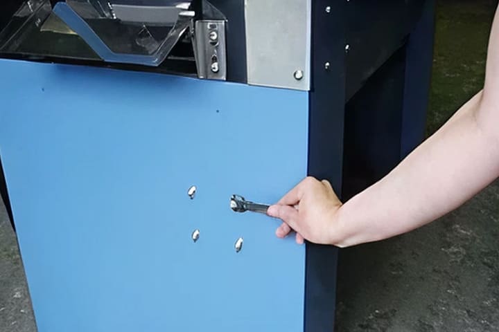 駆動チェ－ンの点検（伸び具合）